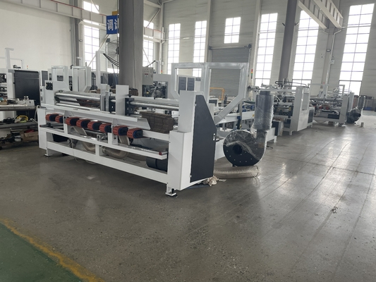 دوخت و چسباندن اتوماتیک در یک ماشین نوع QDJ-2600B