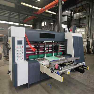 حداکثر سرعت مکانیکی 150 متر در دقیقه دستگاه شیار زن کارتن برای شیار زنی ثابت و دقیق