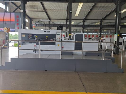 Corrugated Carton Die Cutting Machine With Lead Edge Feeder And Automatic Creasing For Precise Cardboard Processing