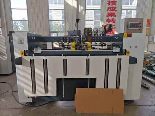 Durable Double Servo Semi Automatic Carton Box Stitching Machine 600 Nails Per Minute Corrugated Box Stitcher